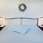 Magnolia-luxury With Stunning Sea View וילה *