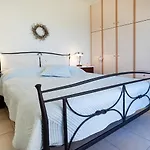 Villa Magnolia-luxury With Stunning Sea View
