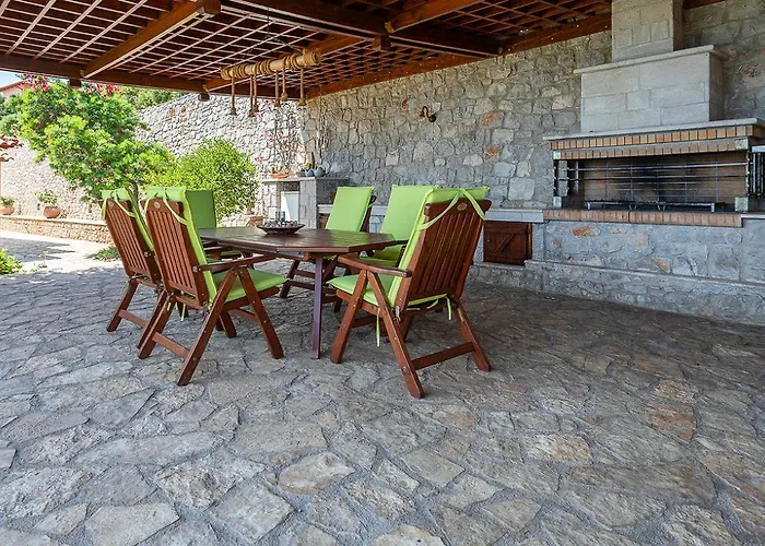 Magnolia-luxury With Stunning Sea View Villa